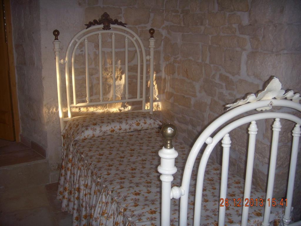 Trullo Montetrecarlini Villa Alberobello Szoba fotó